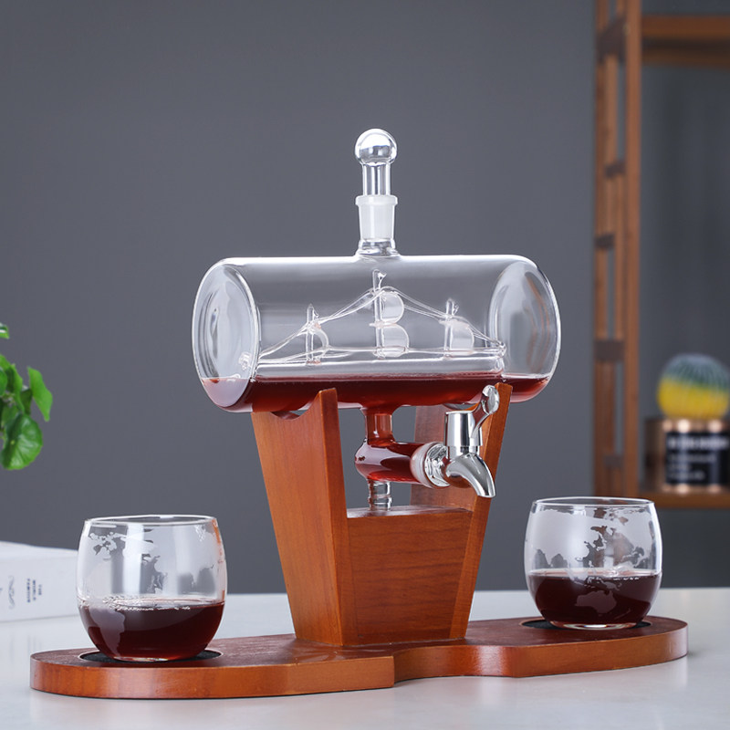 เหยือกไวน์แก้วนิรภัยพร้อมก๊อกส - Decanter Aerator Set บทวิจารณ์และราคา